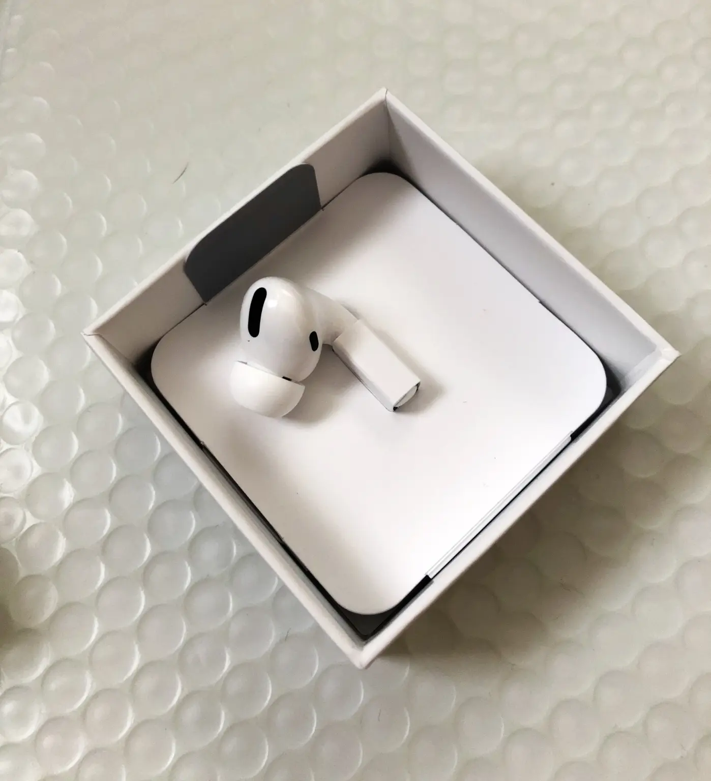 Apple AirPods Pro MWP22J/A 故障 Apple AirPods Pro MWP22J/A 故障 【公式通販】