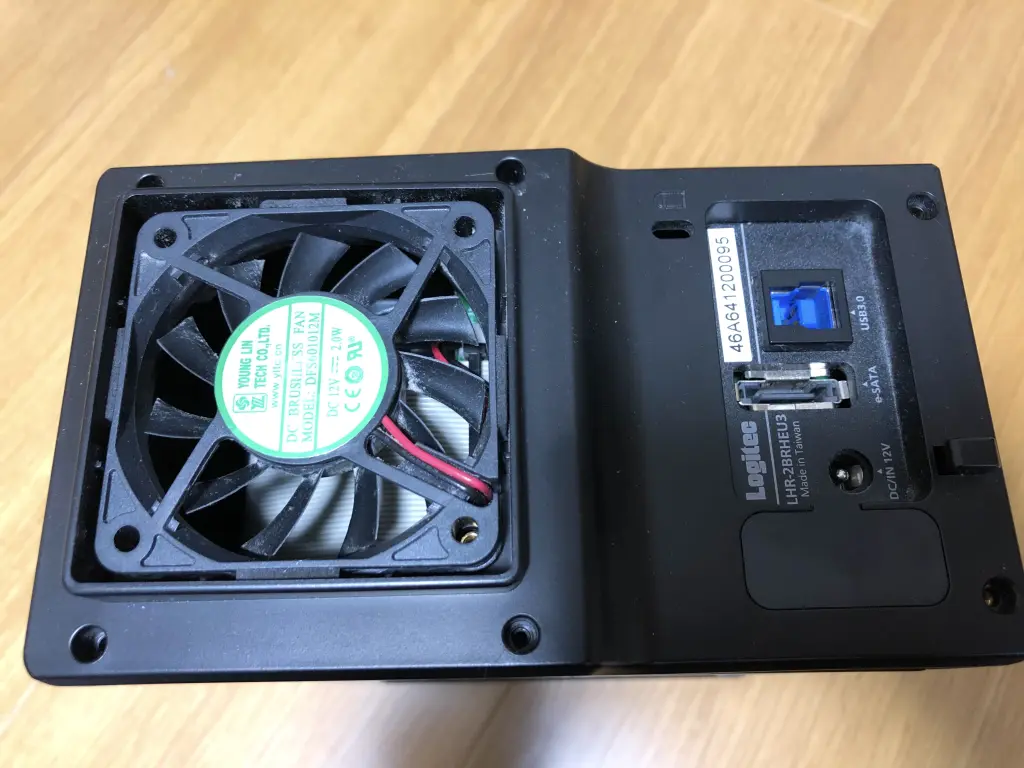 ロジテックの外付けHDDケースのファンを交換する | tomikyブログ