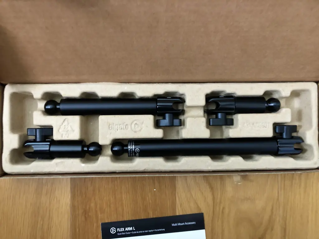 Elgato MULTI MOUNTシステムで、カメラやマイクをいい感じのアングルに