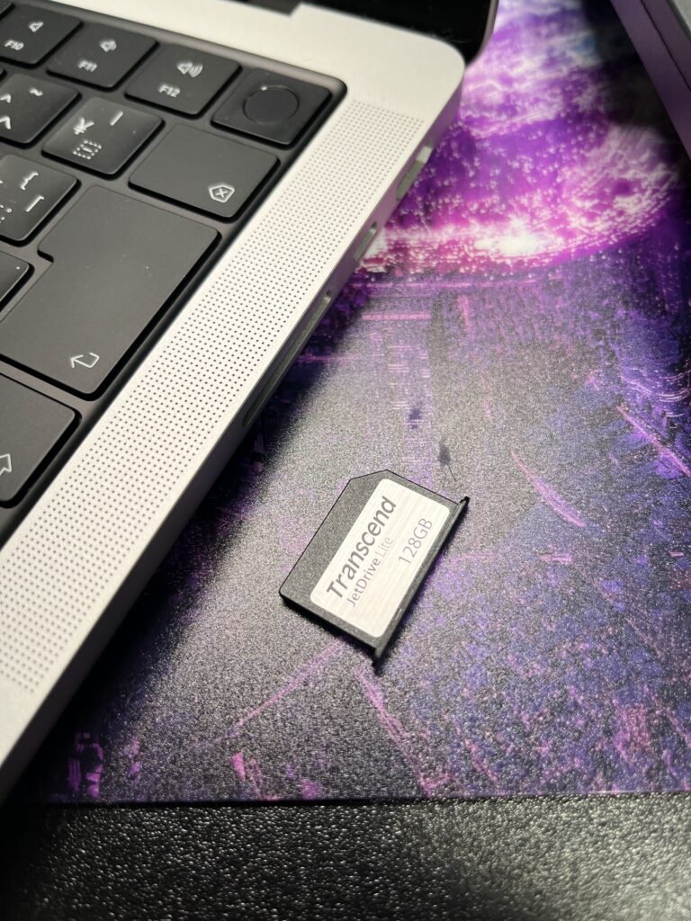 男性に人気！ Transcend MacBook Pro専用ストレージ拡張カード 128GB TS128GJDL330 JetDrive Lite 330 tepsa.com.pe